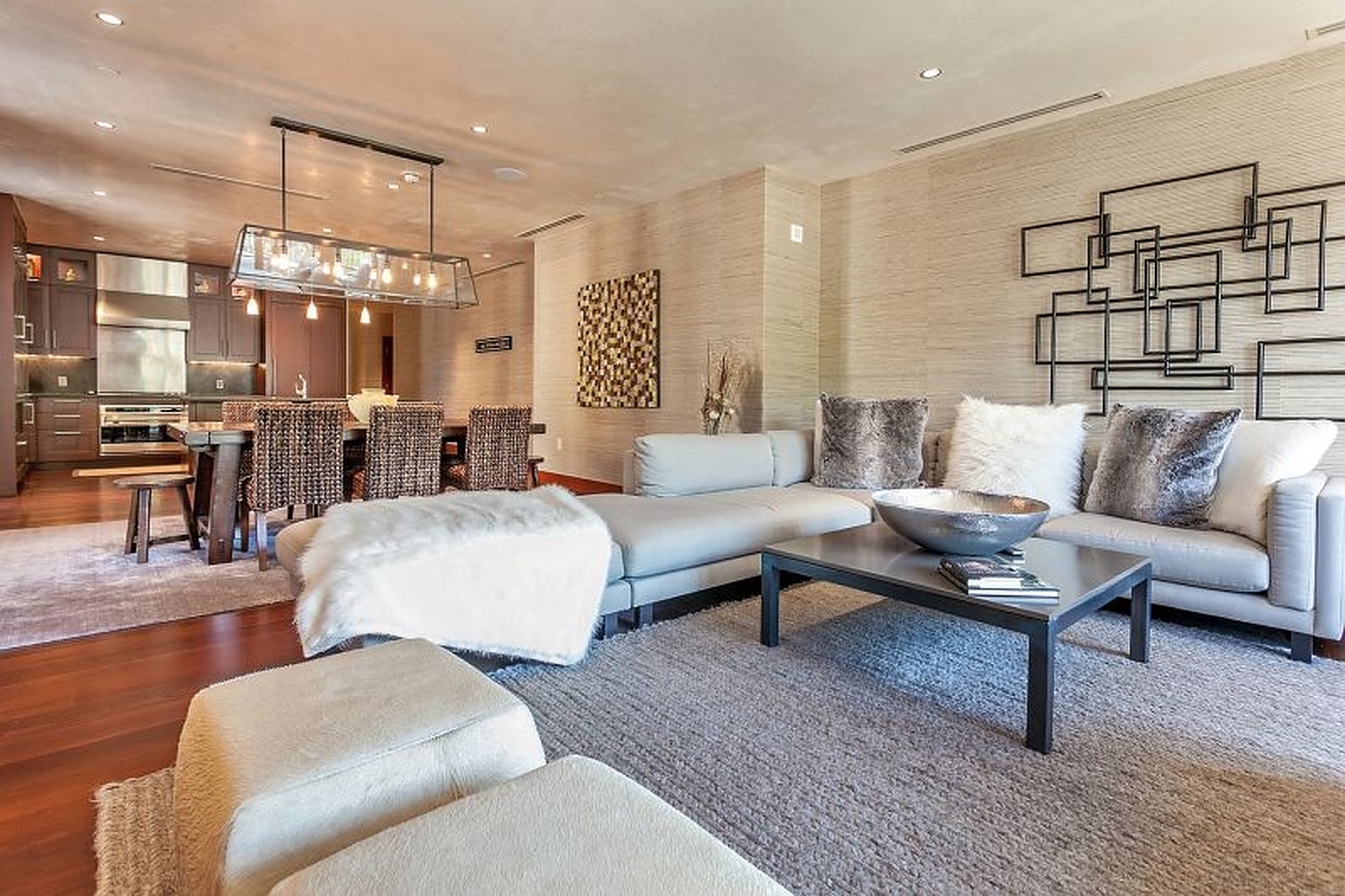 East House - Image 5